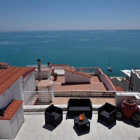 La Casa Del Geko Lägenhet Vieste Exteriör bild