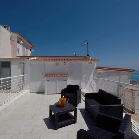 La Casa Del Geko Lägenhet Vieste Exteriör bild