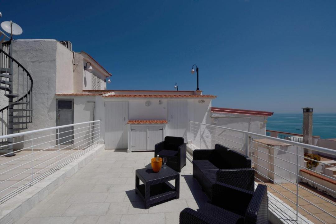 La Casa Del Geko Lägenhet Vieste Exteriör bild